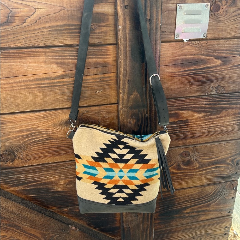Pendleton crossbody